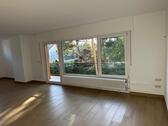 Foto - *Neu renovierte Wohnung mit großem Balkon und Gartenblick*
