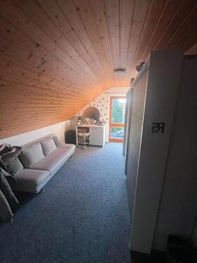 Foto - 3 Zimmer Dachgeschoßwohnung zur Miete in Obersulm