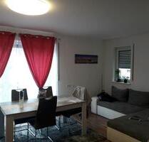 Moderne 2-Zimmer Wohnung mit großem Balkon und Fußbodenheizung - Pforzheim Weststadt