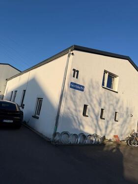 Foto - Gewerbe- Lagerhalle mit Bürofläche Miete Lager Büro