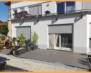 Beeindruckende 4 Zimmer Neubauwohnung mit 60 qm Wohn- Essbereich und 17 qm Balkon im Terrassenformat - Igensdorf