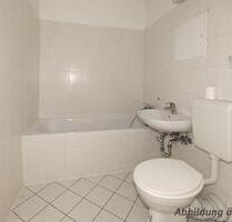 Sofort bezugsfertige Vier-Raum-Wohnung - Halle (Saale) Silberhöhe