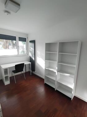 Foto - modernes Zimmer in 2er WG - 350,00&nbsp;EUR Kaltmiete, ca.&nbsp; 23,00&nbsp;m&sup2;