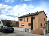 Foto - Attraktives Doppelhaus-Ensemble auf großzügigem Grundstück