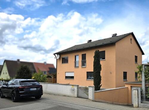 Foto - Attraktives Doppelhaus-Ensemble auf großzügigem Grundstück