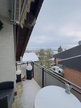 Foto - Helle Obergeschosswohnung mit Balkon in Baunatal-Großenritte