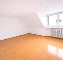 Helle 2-Zimmer-Wohnung mit Carport - Haßfurt