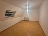 Foto - 1 Zimmer Dachgeschoßwohnung zur Miete in Haßfurt