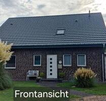 Freistehendes Einfamilienhaus in Kamp-Lintfort aus 2015,Massivbau