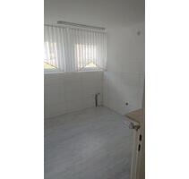 5-Zimmer-Wohnung in SB-Klarenthal, teilrenoviert - Saarbrücken West