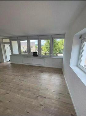 Foto - Ab sofort: frisch sanierte Wohnung in Zweibrücken