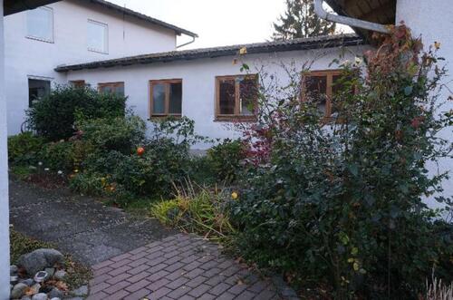 Foto - Schöne und gepflegte 2-Zimmer-EG-wohnung in Obertaufkirchen