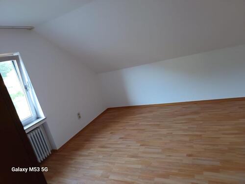 Foto - 5 Zimmer Etagenwohnung zur Miete in Beckingen