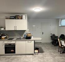 1 Zimmer Kellerwohnung - 350,00 EUR Kaltmiete, in Markt Erlbach (PLZ: 91459)