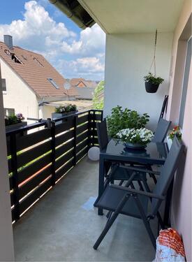 Foto - Helle 3-Zimmer Wohnung mit Balkon u. Einbauküche