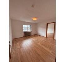 Schöne 2-Zimmer-Wohnung mit Balkon, EBK und Garage - Leutkirch im Allgäu