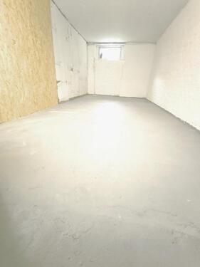 Foto - Lager, Keller, Storage, Fläche, Garage Nov. mietfrei 2 x verfügbar zusammen mit Rabatt