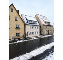 Großzügige 3-Zi.DG-Wohnung: 102 m², Parkett, Terrasse,Schnaittach