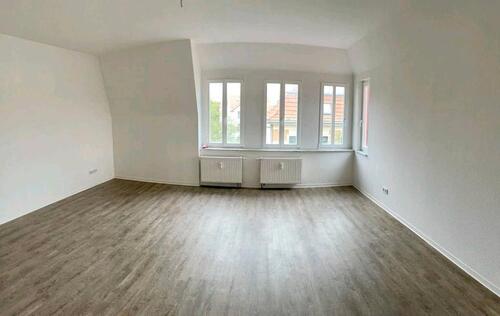 Foto - Helle 2‑Raum‑DG‑Wohnung in Markkleeberg – Nähe Cossi