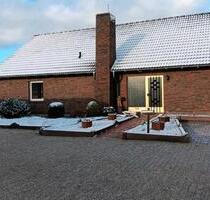 Unterwohnung zu vermieten - 900,00&nbsp;EUR Kaltmiete, ca.&nbsp; 146,00&nbsp;m&sup2; in Großefehn (PLZ: 26629)