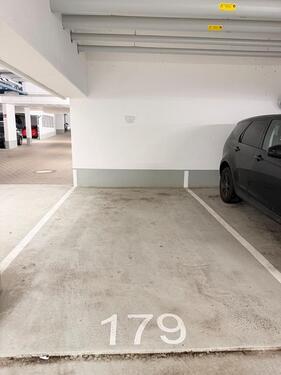 Foto - Parkplatz zu vermieten - 60,00&nbsp;EUR Miete,