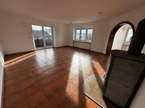 Foto - 5 Zimmer Etagenwohnung zur Miete in Wallersdorf