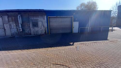 Foto - Lagerhalle Werkstatt - 1.000,00&nbsp;EUR Kaltmiete, ca.&nbsp; 300,00&nbsp;m&sup2;