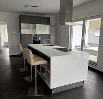 Exklusives *Penthouse* mit großer Terrasse in zentraler Lage von 51645 Gummersbach zu vermieten