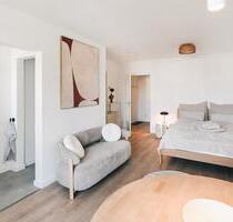 Erstbezug- exklusiv möbliertes Apartement in ruhiger Wohnlage - Weinböhla