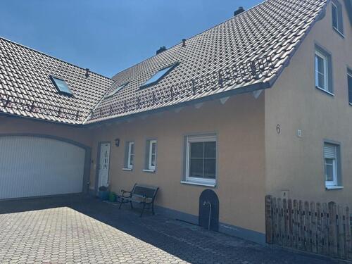 Foto - Doppelhaushälfte - 1.250,00&nbsp;EUR Kaltmiete, ca.&nbsp; 100,00&nbsp;m&sup2;