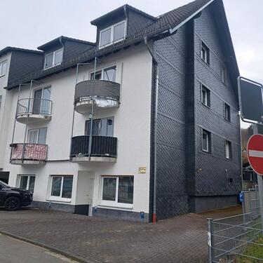 Foto - 20 Zimmer Mehrfamilienhaus, Wohnhaus in Haiger