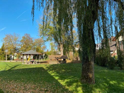 Foto - Helle 3-Zi.-Whg. mit Süd Balkon, inkl. TG-Stellplatz, ruhige Lage