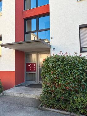 Foto - Helle 2-Zimmer-Wohnung mit Balkon und Einbauküche in Deggendorf