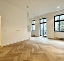 Moderner Altbau | EBK | Balkon | im ruhigen Hinterhaus | top Anbindung - Berlin Steglitz-Zehlendorf