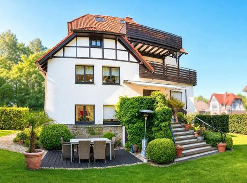 Foto - Mehrfamilienhaus, Wohnhaus zum Kaufen in Detmold