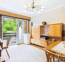 WG Wohnung Saarbrücken Dudweiler: 10 Zimmer, Garten, Balkon, EBK