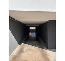 Garage zu vermieten - 120,00 EUR Miete, in Leverkusen (PLZ: 51381) Bergisch Neukirchen