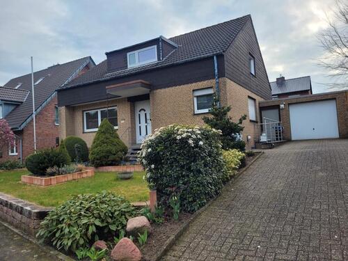 Foto - Freistehendes Einfamilienhaus zu vermieten