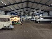 Foto - 7,00m Stellplatz f. Wohnmobil Boot Wohnwagen in sauberer Halle