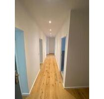 Luxuriöse 3-Zimmer-Wohnung (ca. 97qm) mit Balkon in 10789 Berlin