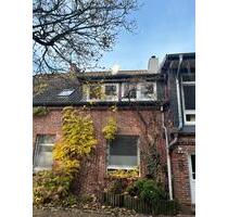 Oberwohnung zu vermieten - 1.000,00 EUR Kaltmiete, ca.  120,00 m² in Hude (Oldenburg) (PLZ: 27798)