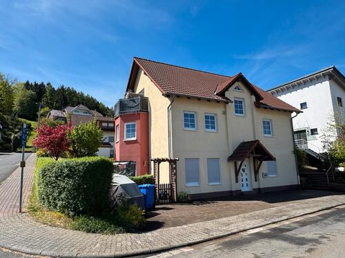 Foto - 8 Zimmer Mehrfamilienhaus, Wohnhaus in Biebergemünd