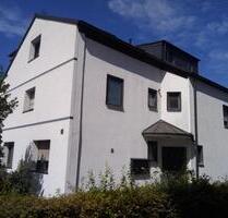 Gut geschnittene, helle 2 Z. Wohnung, zentral und sehr ruhig! - Hattingen