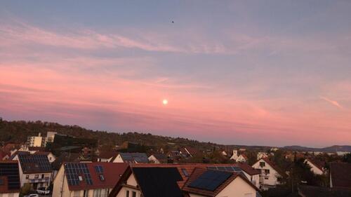 Foto - Attraktive 2,5-Zimmer-Dachgeschosswohnung mit zwei Balkonen und t