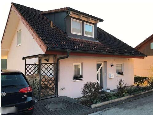 Foto - 4 Zimmer Einfamilienhaus zu vermieten