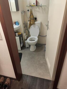 Foto - Nachmieter ges.:1. Zimmer Wohnung 36m²Balkon, Keller, 1000mbits