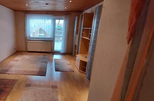 Foto - 3,5 Zimmer Reihenhaus Einbauküche,Terrasse ab 01.12.25 WG möglich