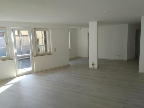 Foto - Wohnen im Grünen - 1.200,00&nbsp;EUR Kaltmiete, ca.&nbsp; 105,00&nbsp;m&sup2;