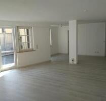 Wohnen im Grünen - 1.200,00&nbsp;EUR Kaltmiete, ca.&nbsp; 105,00&nbsp;m&sup2; in Stuttgart (PLZ: 70327) Luginsland