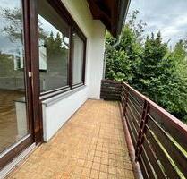 Schöne renovierte 2-Zimmer-Wohnung im Grünen mit großem Balkon in Hildesheim zu vermieten!
